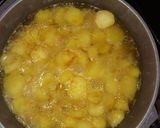 A picture of step 3 of Curried liver potato.