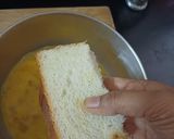 A picture of step 1 of Potato egg sandwich.