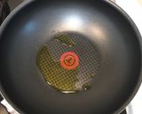 Foto del paso 2 de la receta: Curry rojo tailandés (no picante)