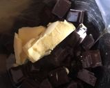 Foto langkah ke 2 dari resep Almond Brownies.