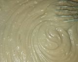 A picture of step 5 of Raisins cupcake.