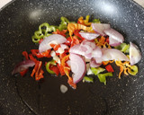 Foto del paso 3 de la receta: Chícharo colado con chorizo