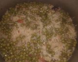 A picture of step 5 of Masala mater poulao.