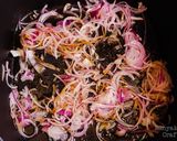 A picture of step 4 of Pilau.