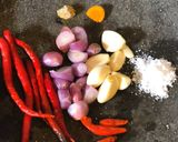 Foto langkah ke 1 dari resep Sambal goreng hati ampela ayam.