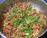 A picture of step 9 of Chinese Bhel.