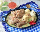 Foto langkah ke 6 dari resep Opor Ayam Tahu Telur.