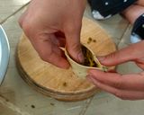 A picture of step 9 of Lilva ni kachori.