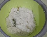Foto langkah ke 3 dari resep Ketan Serundeng Kelapa.