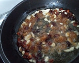 Foto del paso 3 de la receta: Acelgas con pasas
