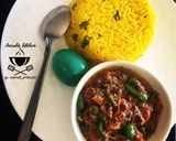 A picture of step 11 of Turmeric rice with minced meat and vegies.