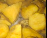 Foto langkah ke 1 dari resep Lumpia ubi madu.