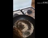 Foto del paso 1 de la receta: Salsa macha fácil!!!