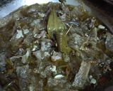 Foto langkah ke 4 dari resep Jangan Lombok khas Gunungkidul.