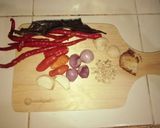 Foto langkah ke 1 dari resep Mangut Pari Asap.