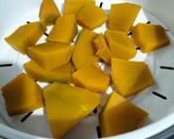 Foto langkah ke 1 dari resep Onde - Onde Panggang Labu Kuning.