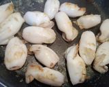 Foto del paso 1 de la receta: Chipirones 🐙 a la plancha