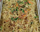 Foto langkah ke 6 dari resep Mie goreng seafood.