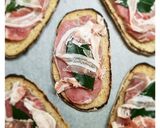 Foto del passaggio 2 della ricetta Crostoni al forno con arista