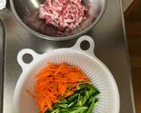 A picture of step 1 of Chinjao rosu.
