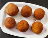 A picture of step 5 of Potato cheese balls.