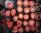 A picture of step 1 of Roasted tomato soup & chana.
