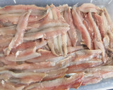 Foto del paso 1 de la receta: Coca tapada de Boquerones frescos