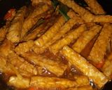 Foto langkah ke 6 dari resep Oseng Tempe Pedas.