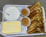 A picture of step 4 of French toast.