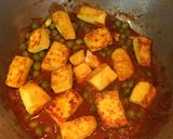 A picture of step 9 of Matar Paneer.