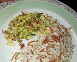 A picture of step 3 of Gajar ka halwa.