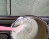 Foto langkah ke 3 dari resep Crackers Ice Cream Bar.