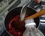 A picture of step 3 of Strawberry compote ❤❤.