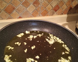 Foto del paso 2 de la receta: Almejas a la marinera