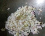 A picture of step 4 of Cauliflower Manchurian.