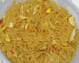 Foto langkah ke 4 dari resep Bihun Goreng.