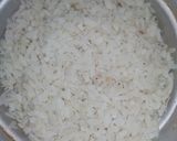 A picture of step 1 of Poha.