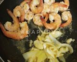 Foto langkah ke 2 dari resep Udang saus mentega.