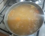 Foto del passaggio 5 della ricetta Vellutata di ceci con tortellini a modo mio