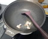 รูปขั้นตอนการทำที่ 3 ของ ข้าวผัดหมู ทารก 11 เดือน