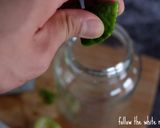 รูปขั้นตอนการทำที่ 1 ของ ชวนทำ ‘มะกรูดน้ำผึ้งโซดา’ เครื่องดื่มเพื่อการผ่อนคลาย