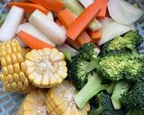 A picture of step 8 of Boiled Vegetables with Crispy Pork Fat and Caramelized Dipping Sauce (Kho Quet).