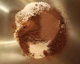 Foto langkah ke 1 dari resep Bomboloni Triple Cokelat Ala Mbak Carolina.