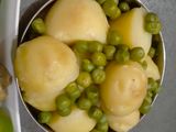 સમોસા (Samosa Recipe in Gujarati)