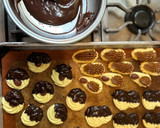 Foto del paso 5 de la receta: Masitas secas de manga
