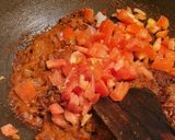 A picture of step 2 of Street style chole.