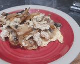 Foto del paso 4 de la receta: Sándwich de pollo-champiñón con queso azul