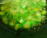 A picture of step 1 of Masala Bhindi.