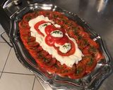 Une image de l'étape 6 de Salade de tomates roses à la mozzarella di buffala, persil et crème de balsamique.