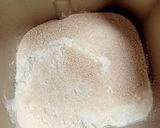 Foto langkah ke 1 dari resep Strawberry Streusel Bread.